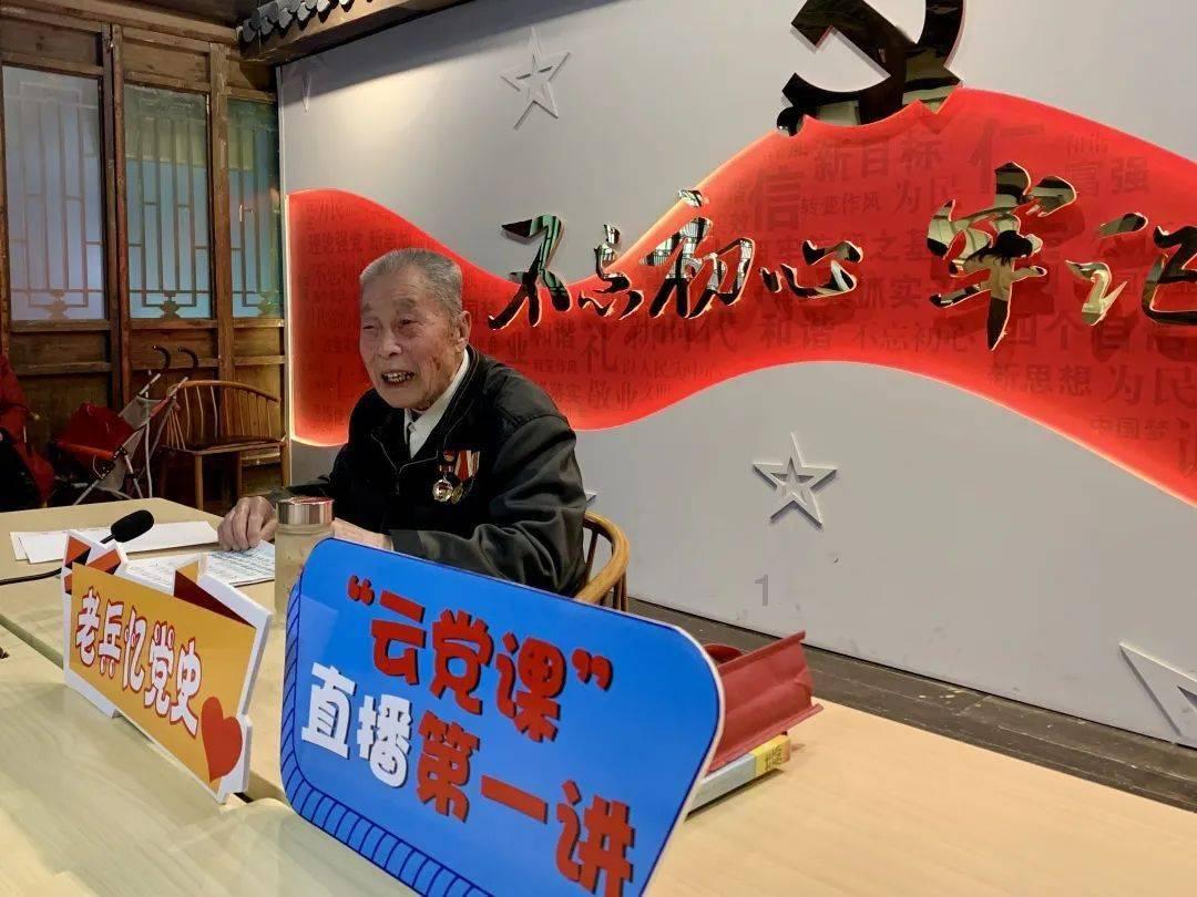 逃离洁白的宾馆
